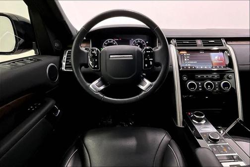 Fuji White 2020 Land Rover Discovery HSE