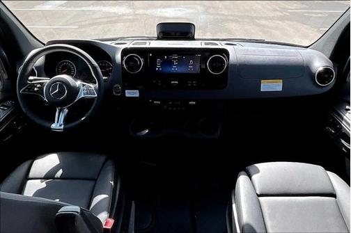 2025 Mercedes-Benz Sprinter 2500 Standard Roof