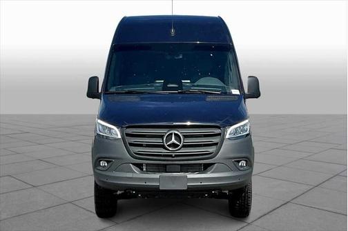 2025 Mercedes-Benz Sprinter 2500 Standard Roof