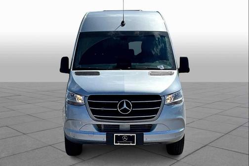 2025 Mercedes-Benz Sprinter 2500 Standard Roof