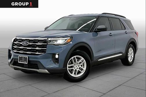Vapor Blue Metallic 2025 Ford Explorer Active