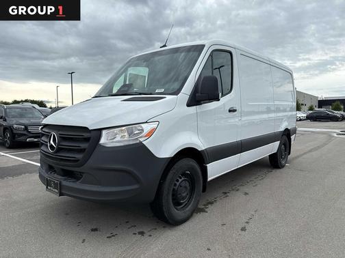 2025 Mercedes-Benz Sprinter 2500 Standard Roof
