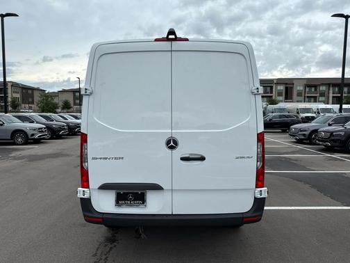 2025 Mercedes-Benz Sprinter 2500 Standard Roof