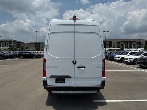 2025 Mercedes-Benz Sprinter 2500 Standard Roof