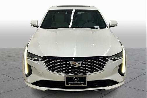 2023 Cadillac CT4 Luxury