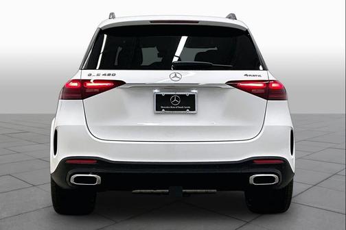 Polar White 2026 Mercedes-Benz GLE 450 4MATIC