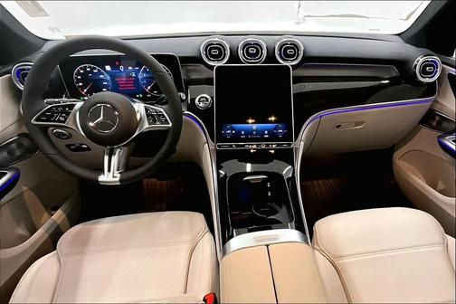Polar White 2026 Mercedes-Benz GLC 300 Base