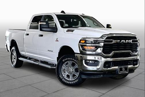 Bright White Clearcoat 2025 RAM 2500 Big Horn Crew Cab 4x4 6'4' Box
