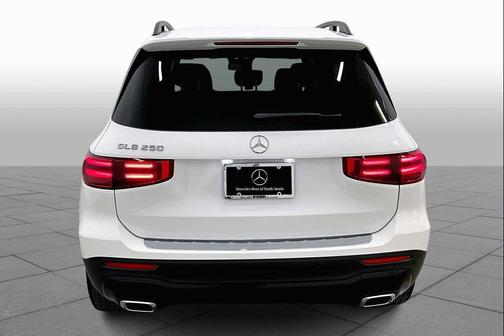 Polar White 2026 Mercedes-Benz GLB 250 Base