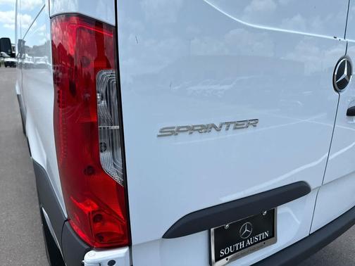 2025 Mercedes-Benz Sprinter 2500 Standard Roof