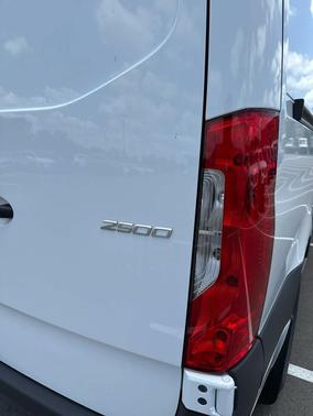 2025 Mercedes-Benz Sprinter 2500 Standard Roof