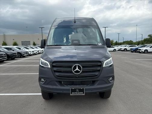 2025 Mercedes-Benz Sprinter 2500 High Roof
