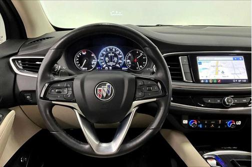 2022 Buick Enclave FWD Avenir