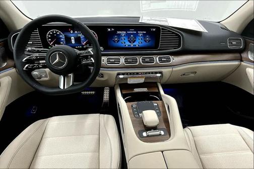2026 Mercedes-Benz GLS 450 4MATIC