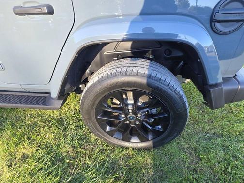 Anvil Clear Coat 2024 Jeep Wrangler 4xe Sahara