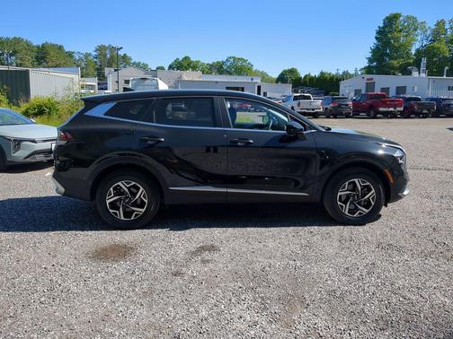 Fusion Black 2023 Kia Sportage LX