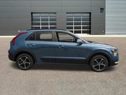 2025 Kia Niro EX