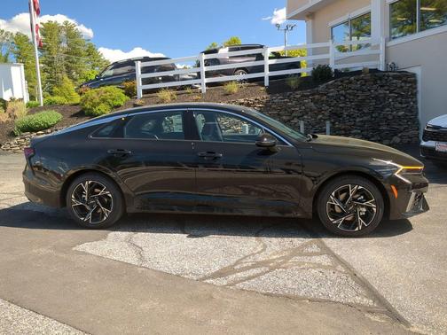 Aurora Black Pearl 2026 Kia K5 GT-Line AWD