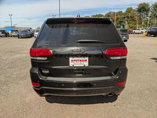 2017 Jeep Grand Cherokee Altitude