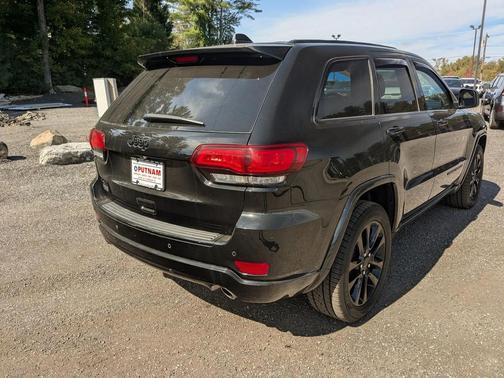 2017 Jeep Grand Cherokee Altitude
