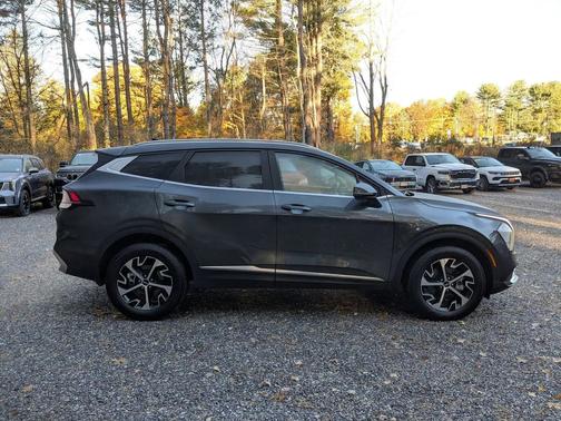 2023 Kia Sportage Hybrid EX