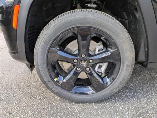 2025 Jeep Grand Cherokee L Altitude