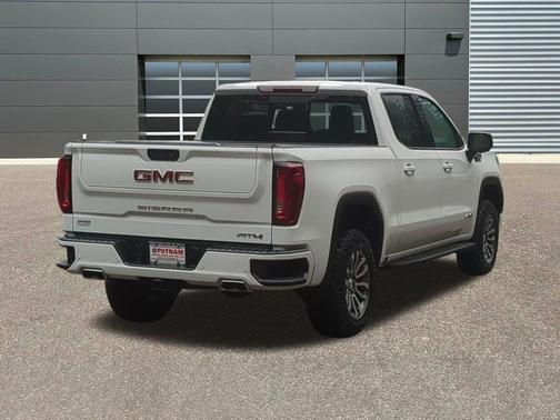 Summit White 2022 GMC Sierra 1500 AT4