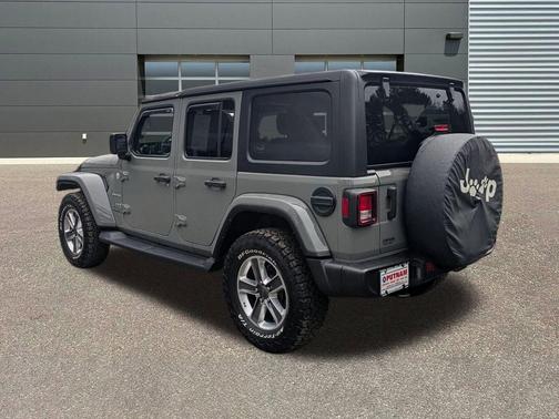 2023 Jeep Wrangler 4-Door Sahara 4x4