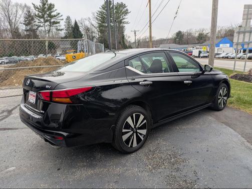 2020 Nissan Altima 2.5 SV