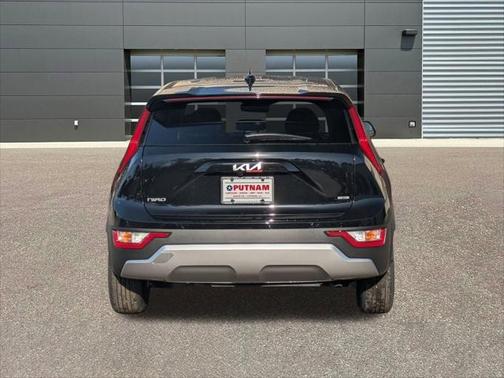 2025 Kia Niro LX