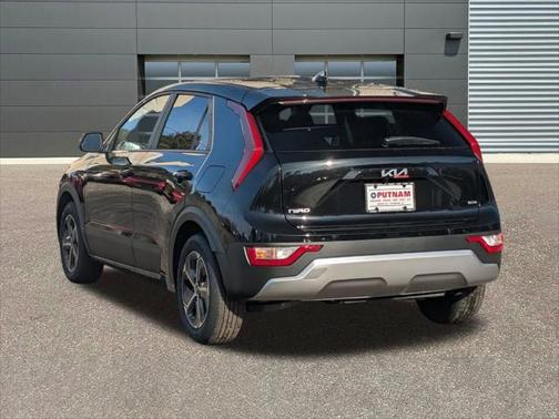 2025 Kia Niro LX
