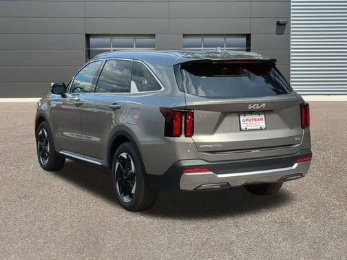 Volcanic Sand 2026 Kia Sorento Hybrid EX