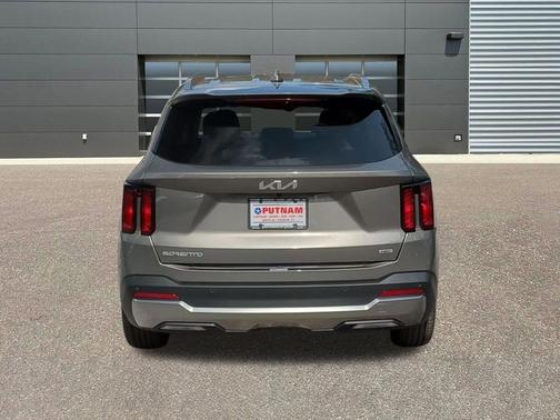 Volcanic Sand 2026 Kia Sorento Hybrid EX