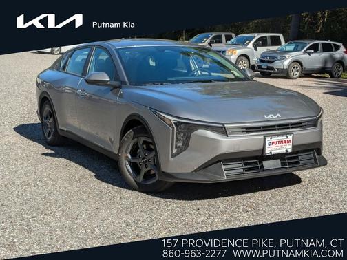 2025 Kia K4 LXS