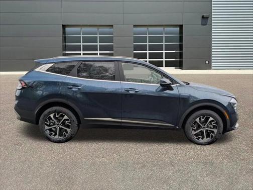 2025 Kia Sportage Hybrid EX