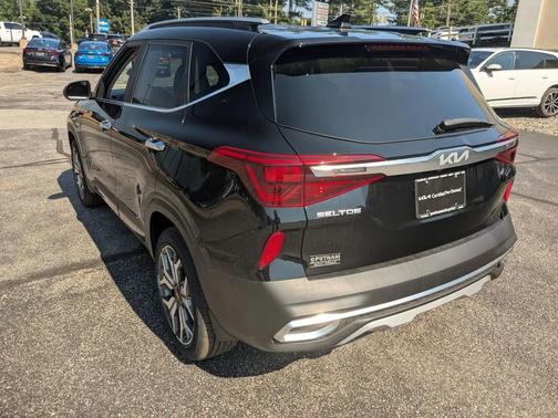 2023 Kia Seltos SX Turbo