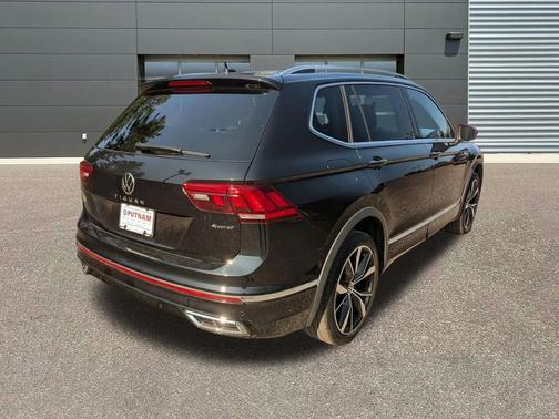 2023 Volkswagen Tiguan 2.0T SEL R-Line 4MOTION