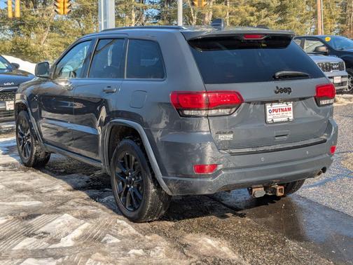 2017 Jeep Grand Cherokee Altitude