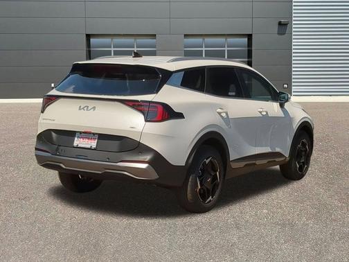 Snow White Pearl 2026 Kia Sportage Hybrid EX