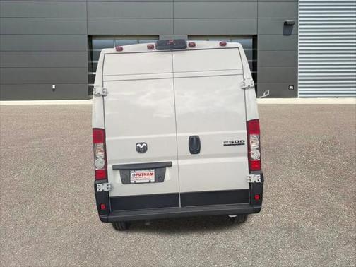 2025 RAM ProMaster 2500 Tradesman