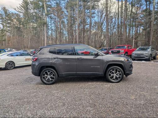 2024 Jeep Compass Limited