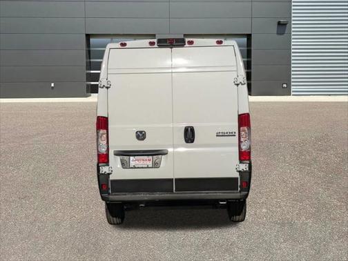 2025 RAM ProMaster 2500 Tradesman