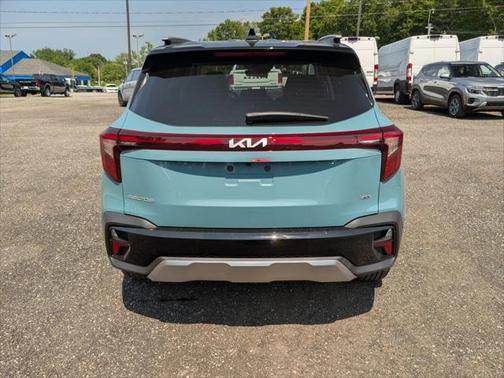 2025 Kia Seltos S