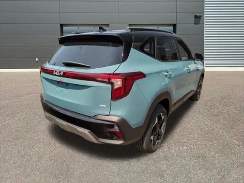 2025 Kia Seltos S