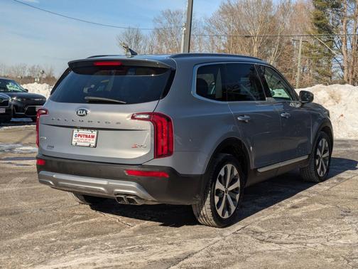 2020 Kia Telluride S