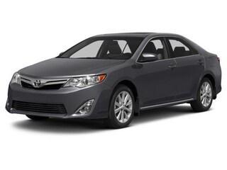 Gray 2014 Toyota Camry XLE