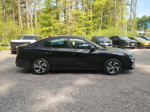Crystal Black Silica 2024 Subaru Legacy Premium