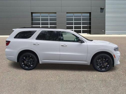 DB Black Clearcoat 2026 Dodge Durango GT Plus