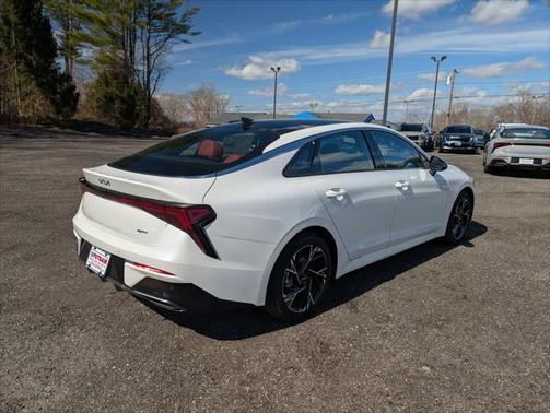 2025 Kia K5 GT-Line