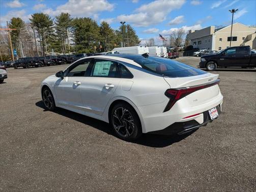 2025 Kia K5 GT-Line